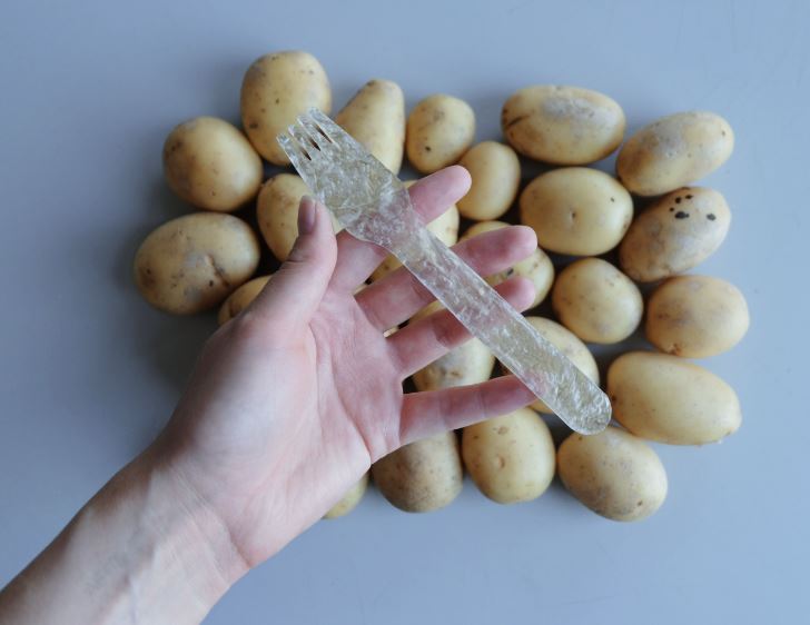Пластик из картофеля