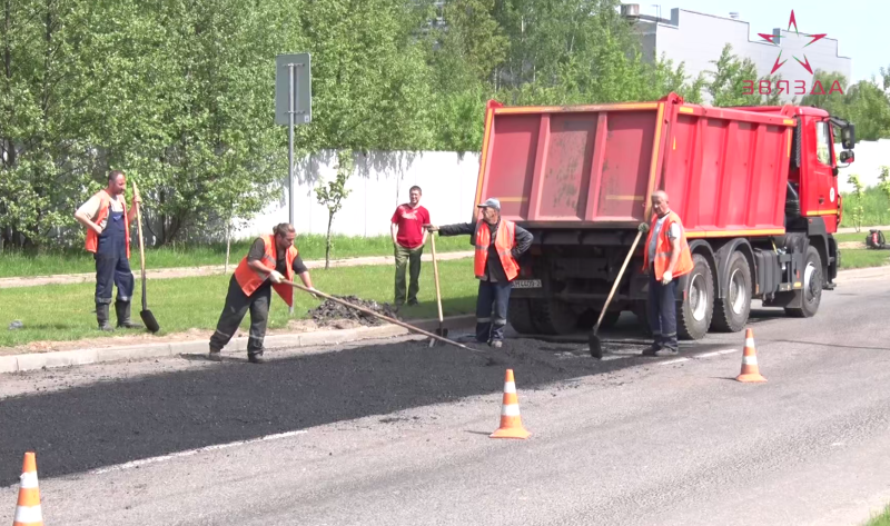 экрана (530)