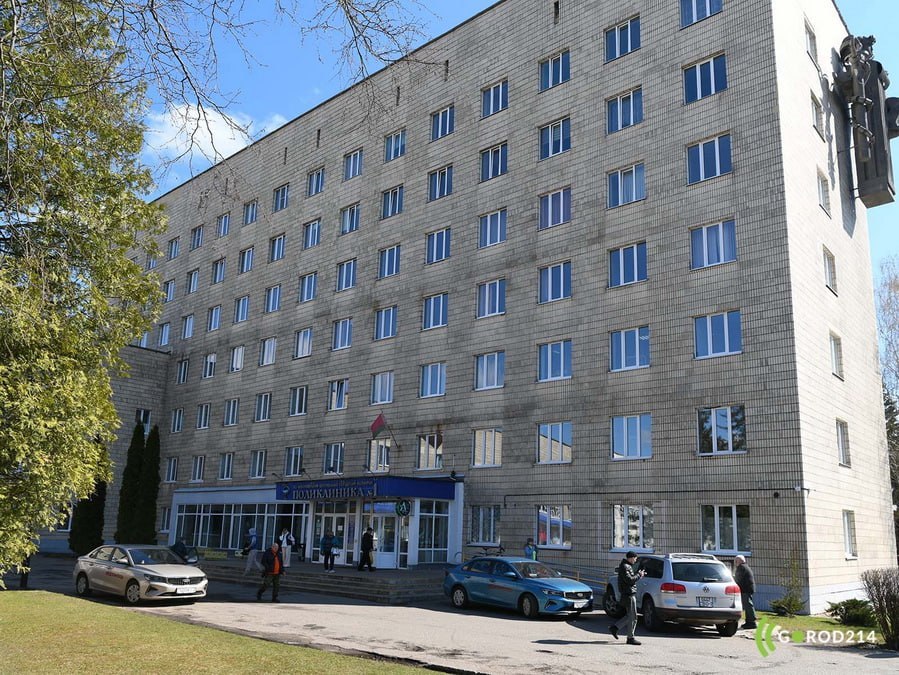 Минздрав сообщил о графике работы медучреждений в выходные и праздничные дни июля